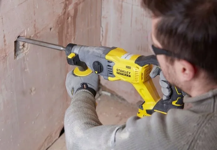 mlotowiertarka-stanley-fatmax-sds-plus-750-w-seria-fatmax-v20