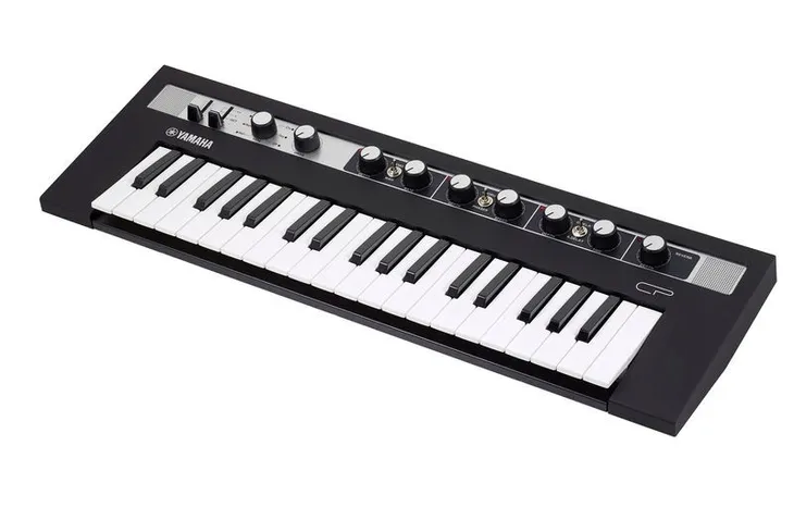 syntezator-yamaha-reface-cp-model-reface-cp