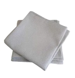 biale-dekoracyjne-poszewki-na-poduszke-45x45-2szt
