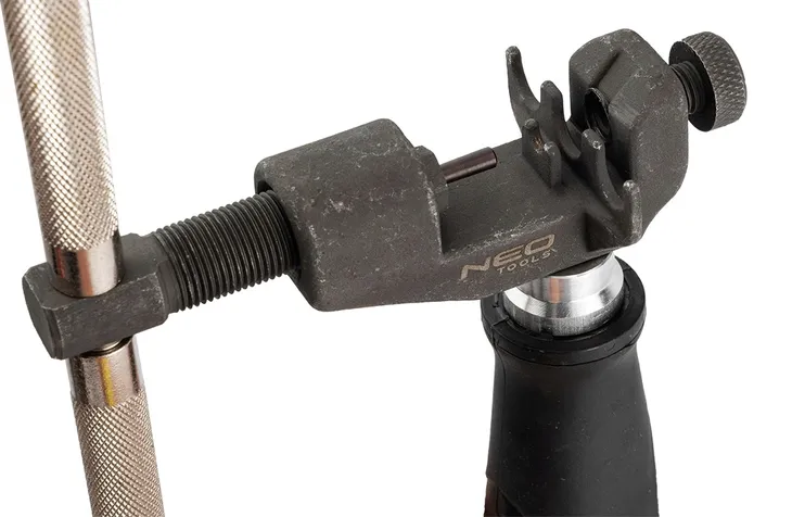 skuwacz-do-lancucha-marka-neo-tools