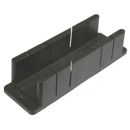 skrzynka-uciosowa-plastikowa-220-x-45-x-55-mm
