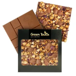 czekolada-mleczna-z-migdalami-i-sliwka-green-touch