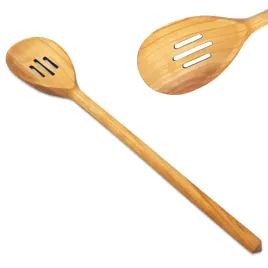 drewniana-lyzka-szwedzka-kuchenna-warzecha-czeresniowa-z-wycieciami-30-cm