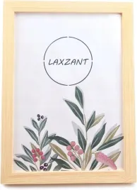 drewniana-sosnowa-ramka-na-zdjecia-a4-elegancka-i-trwala-32x22-cm
