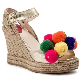 love-moschino-sandaly-damskie-skorzane-bezowe-z-pomponami-37