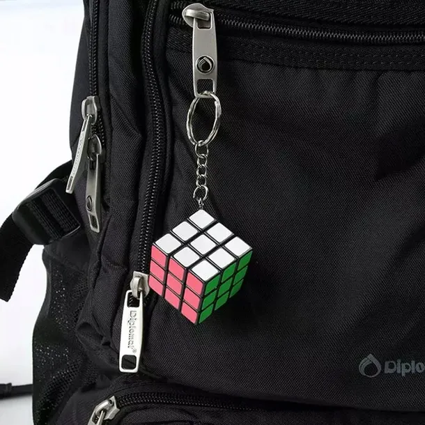 rubik-s-brelok-3x3-bohater-brak