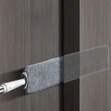 wysuwana-miotelka-do-kurzu-material-raczki-aluminium