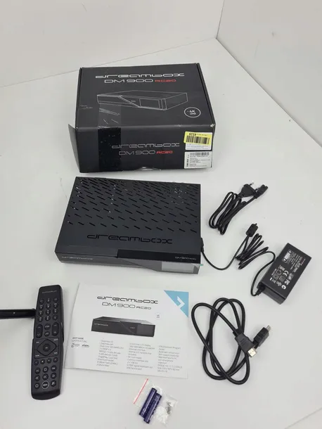 dekoder-dreambox-dm900-rc20-hd-4k-dvb-c-fbc-zlacza-common-interface-cyfrowe-wyjscie-optyczne-czytnik-kart-pamieci-hdmi-mini-usb-rj-45-usb
