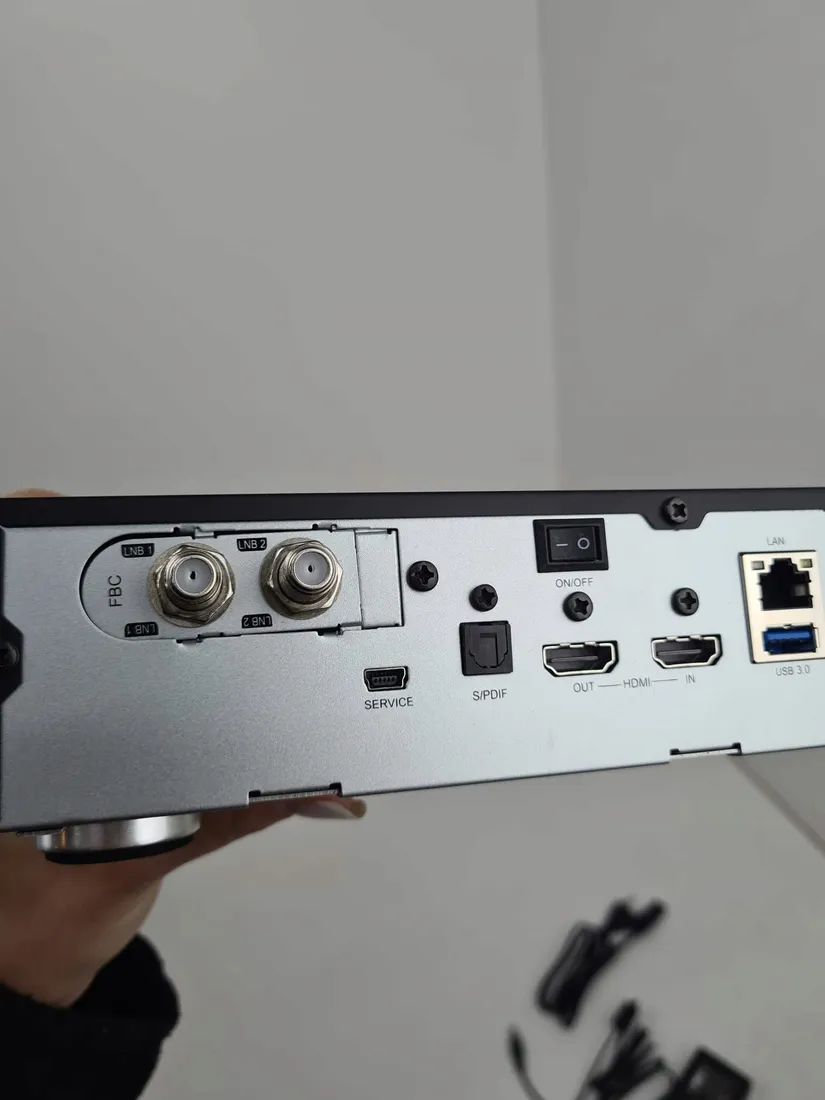 dekoder-dreambox-dm900-rc20-hd-4k-dvb-c-fbc