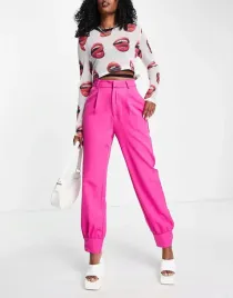 rozowe-eleganckie-spodnie-heartbreak-xs