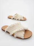 bezowe-klapki-w-stylu-boho-reserved-37-marka-reserved