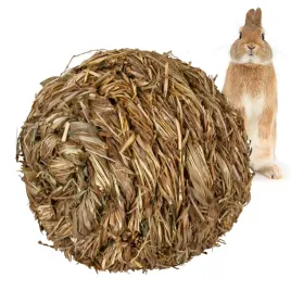 pilka-trawa-siano-zabawka-kula-dla-krolika-swinki
