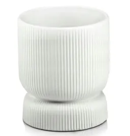 doniczka-ceramiczna-oslonka-okragla-ryflowana-na-stopce-biala-13cm