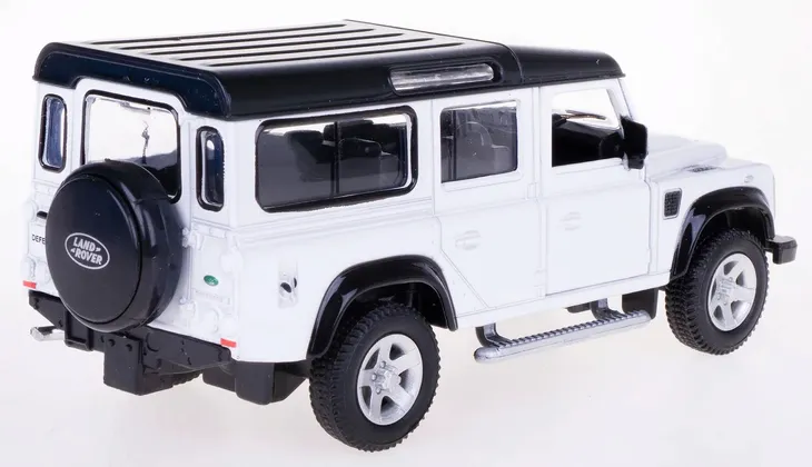 land-rover-defender-110-white-kod-producenta-k-990