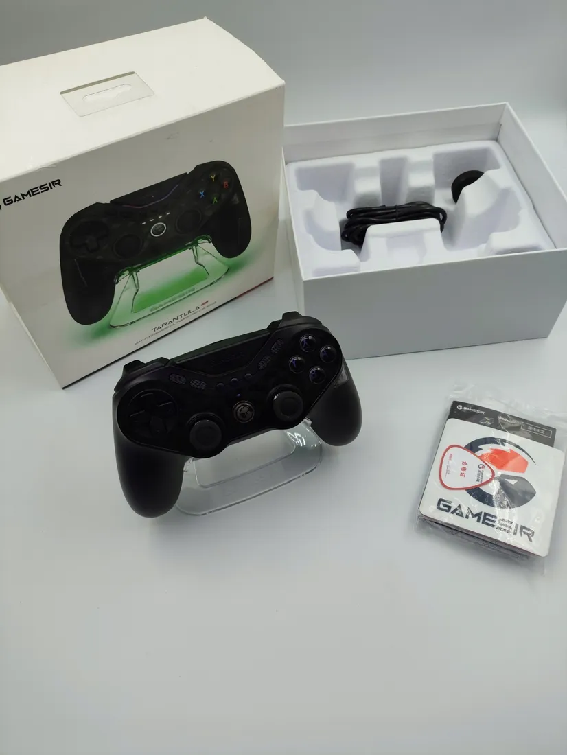 pad-bezprzewodowy-gamesir-tarantula-pro-pc-switch-ios-hall-effect-bundle