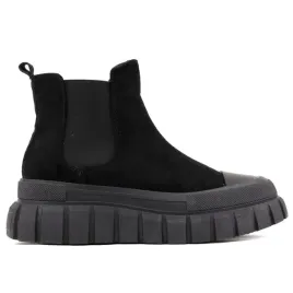 czarne-botki-damskie-sztyblety-ocieplane-buty-zimowe-platforma-sniegowce