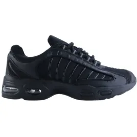 czarne-buty-sportowe-damskie-sneakersy-na-platformie-wygodne