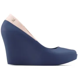 granatowe-czolenka-damskie-na-koturnie-buty-wsuwane-meliski-gumowe-wygodne