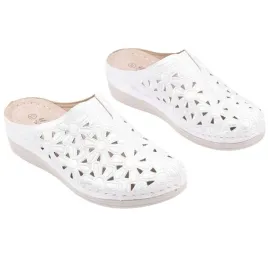 srebrne-klapki-damskie-na-platformie-azurowe-buty-wsuwane-na-obcasie-4cm