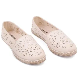 bezowe-espadryle-damskie-azurowe-polbuty-wsuwane-plaskie-lekkie-wygodne