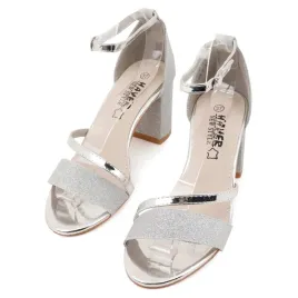 srebrne-sandalki-damskie-na-slupku-ekoskora-sandaly-na-obcasie-eleganckie