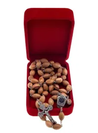 rozaniec-z-drzewa-oliwnego-duzy-z-woda-etui