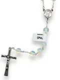 rozaniec-kamienie-opal
