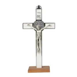 krzyz-sw-benedykta-20-cm-stojacy-bialy