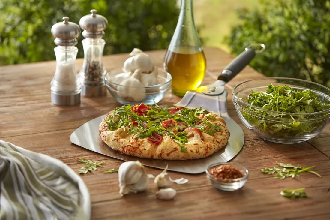 weber-lopata-do-pizzy-6691-st