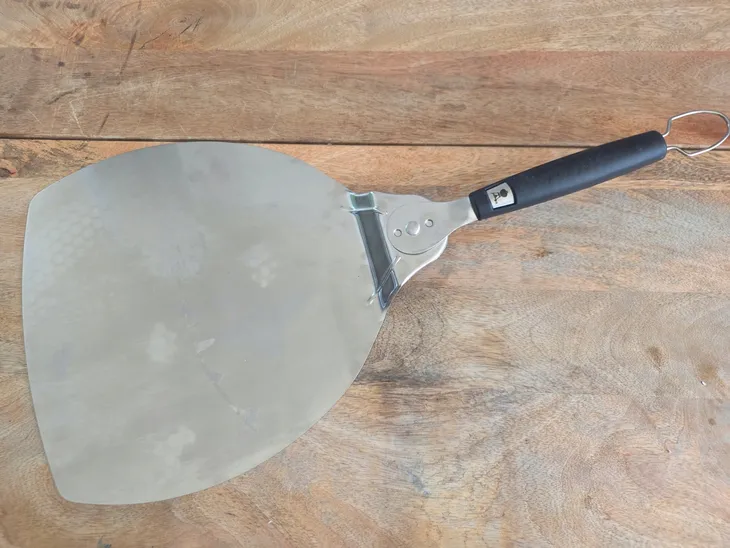 weber-lopata-do-pizzy-6691-st-informacje-dodatkowe-z-uchwytem