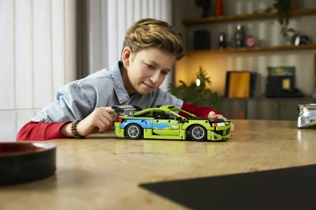 lego-technic-samochod-fast-and-furious-mitsubishi-eclipse