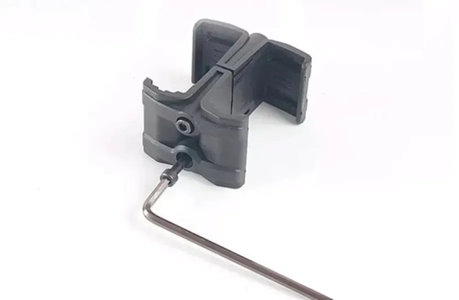 lacznik-magazynkow-ar15