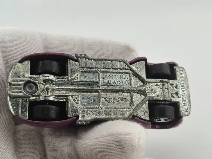 hot-wheels-tail-dragger-marka-hot-wheels