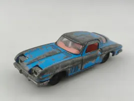 siku-corvette-sting-ray-chevrolet