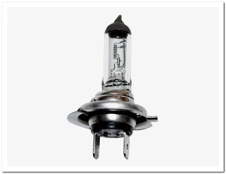 zarowka-h7-24v-magneti-marelli-moc-70-w