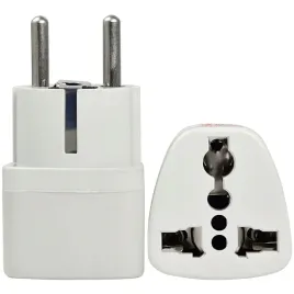 uniwersalna-wtyczka-adapter-podrozna-gb-niemcy-scienna