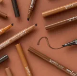 eyebrow-pen-rodzaj-cienie
