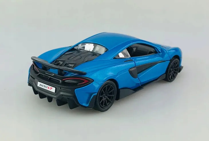 mclaren-600lt-niebieski-waga-z-opakowaniem-0-15-kg