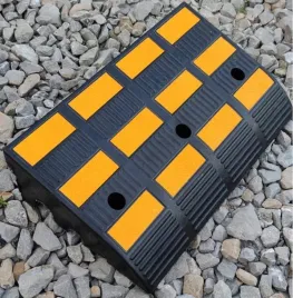 najazd-podjazd-podjazdy-gumowe-dla-wozka-15cm