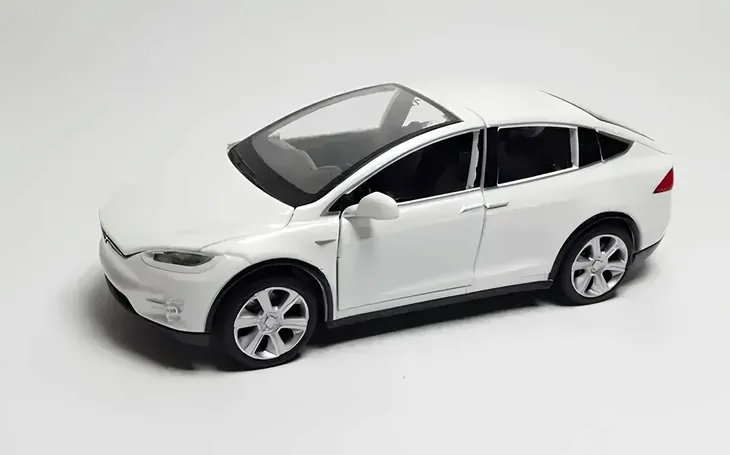 model-samochodu-tesla-x90-1-32-bialy-marka-inna