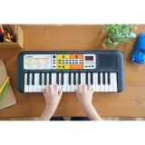 yamaha-pss-f30-keyboard-nazwa-koloru-producenta-cerna