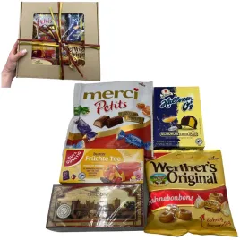 zestaw-walentynki-box-prezentowy-swiece-kula-do-kapieli-roze-aromatyczny