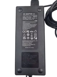 zasilacz-adapter-ac-do-laptopow-sk90190491-135w