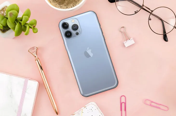 etui-silikonowe-do-iphone-13-pro-pokrowiec-case-typ-plecki