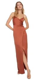trendyol-czarna-sukienka-na-ramiaczkach-maxi-brazowa-42-jsk