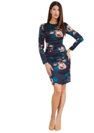 guess-granatowa-sukienka-z-dlugim-rekawem-w-kwiaty-36-2ca