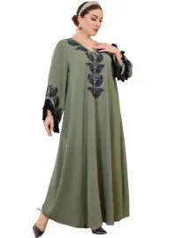 shein-sukienka-z-haftem-i-rozszerzanymi-rekawami-46-2bb