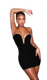 prettylittlething-czarna-welurowa-sukienka-38-mqo