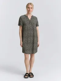 tom-tailor-czarna-sukienka-prosta-z-krotkim-rekawem-i-printem-40-6fa
