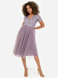 maya-deluxe-sukienka-midi-z-cekinowym-gorsem-i-tiulem-36-6fa
